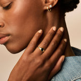 Ring mit eingelassenem Onyx - PERDONA