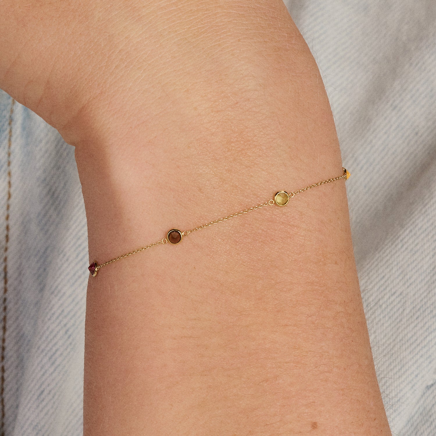 Armband mit farbigen Edelsteinen - PERDONA